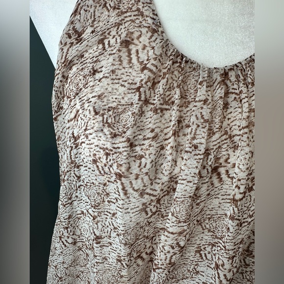 SILK Ruffled Back Beige Printed Halter TOP - Picture 4 of 8